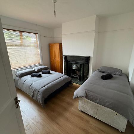 Very Nice Triple Room At 2 Iveragh Rd-5 Dublin Luaran gambar